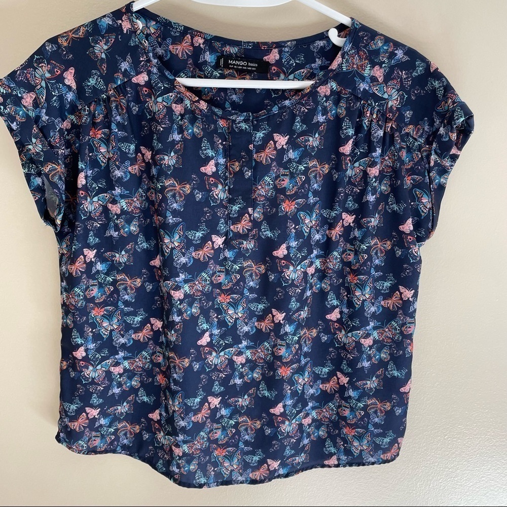 𝅺🎀 Mango Basic Butterfly Cuffed Sleeve 1/4 Button Down Blouse, Oversize fit
